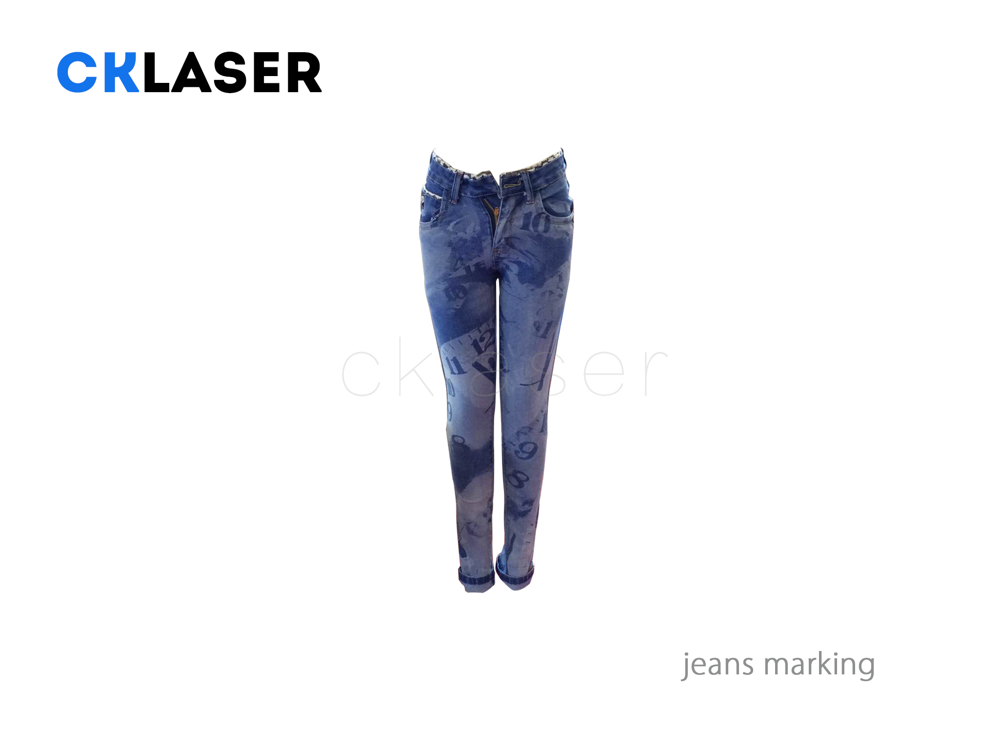 quần jean mark.jpg