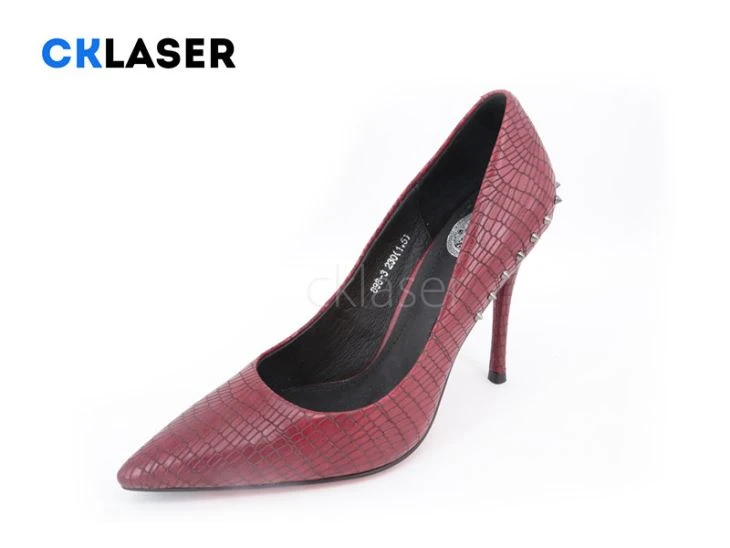 Shoes engraving cutting machine